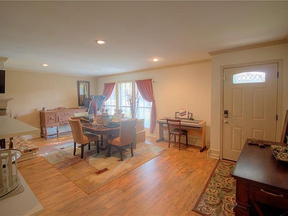 4th image of 18811 Platte River Way