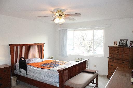 5th image of 222 Madison St Unit 309