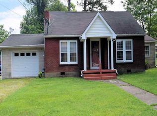 604 N 6th St, Mayfield, KY 42066