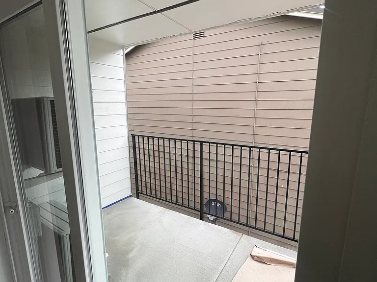 411 N 21st St #203 — Photo 38