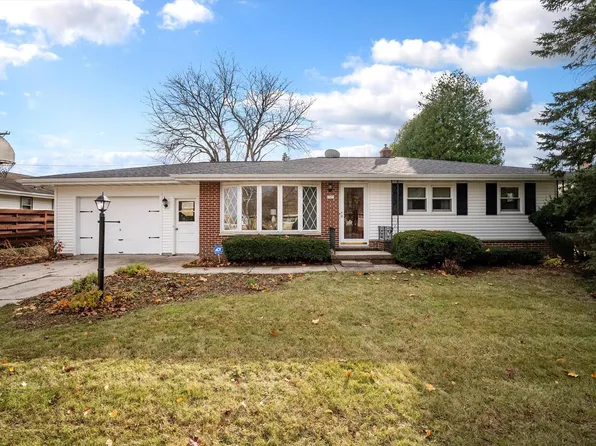 1007 Magnolia AVENUE, Manitowoc, WI 54220