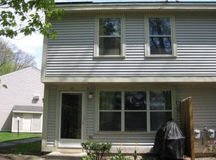 11 Morningside Commons, Brattleboro, VT 05301
