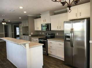 26 Hillandale Ln, Newnan, GA 30263