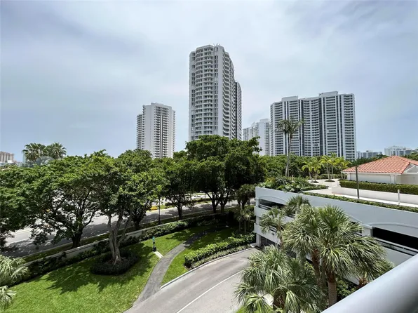 3640 Yacht Club Drive #405, Aventura, FL 33180