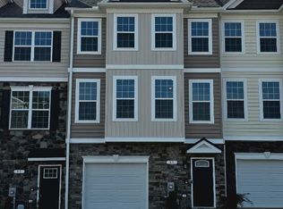 89 Potomac Ct, Prince Frederick, MD 20678