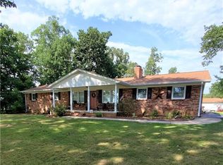 400 Rollingbrook Rd, Kings Mountain, NC 28086