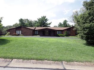 3005 Thornbury Dr, Saint Louis, MO