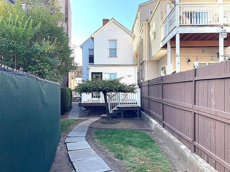 284 Magnolia Ave #1 — Photo 18