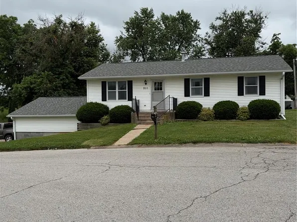 511 W Lafayette St, Palmyra, MO 63461