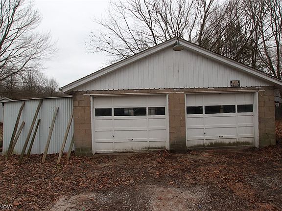 3rd image of 2432 Cadwallader Sonk Rd