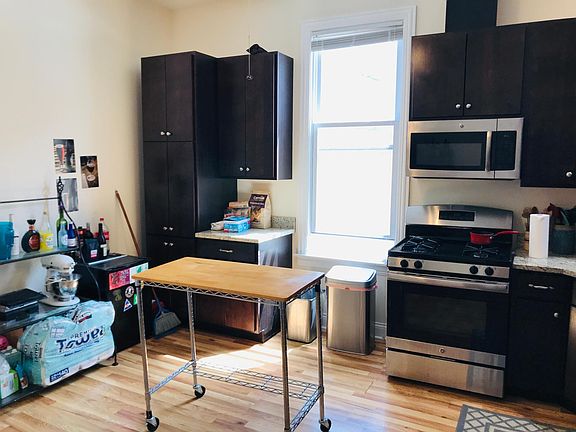 3rd image of 3804 W Diversey Ave #1