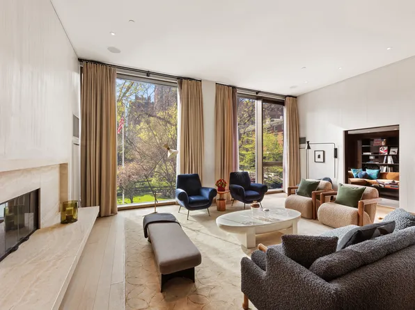 50 Gramercy Park North image 1 of 17