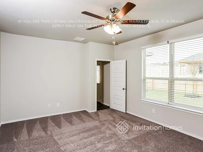 10549 Bricewood Park — Photo 7