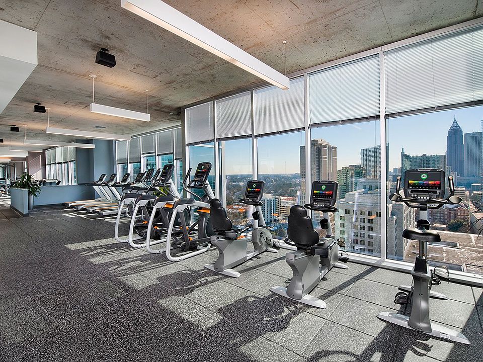 1st image of 77 12th St NE #0B-1Ba-643Sqft