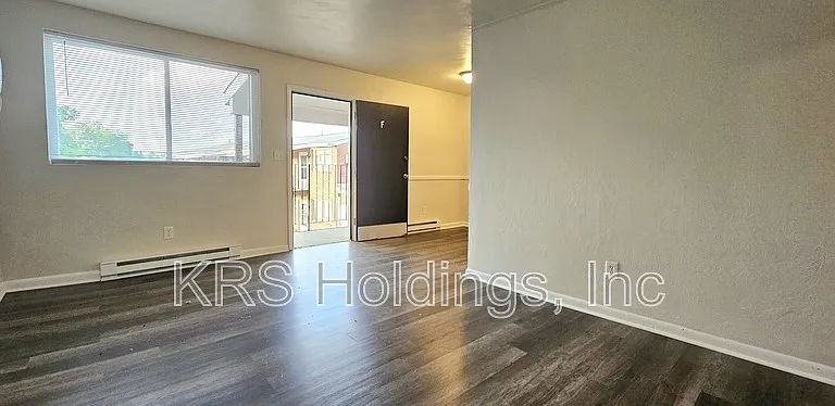 5537 Iowa Ave #D — Photo 4