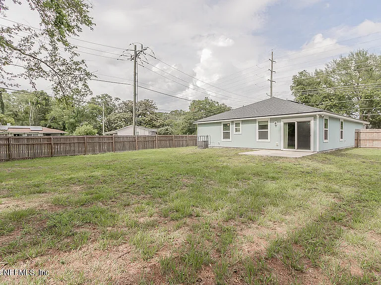 4612 Firestone Rd — Photo 25