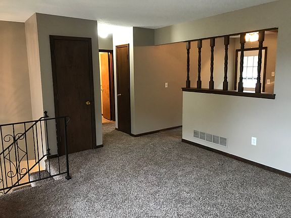 2nd image of 16513 W 123rd St