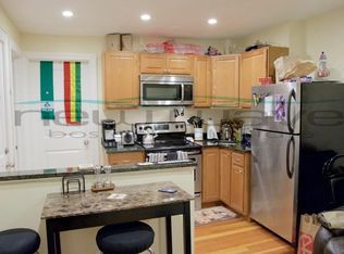 38 Cooper St #1, Boston, MA 02113