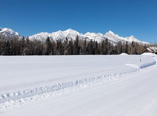 8540 Porter Loop, Jackson, WY 83001