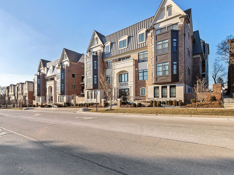 1st image of 815 Laurel Ave #205