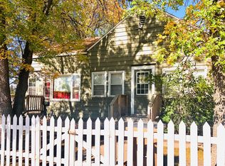 304 14th Ave SW, Minot, ND 58701