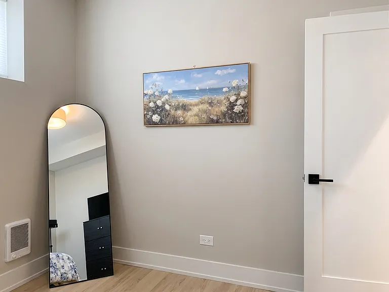 16 W 44th St — Photo 11