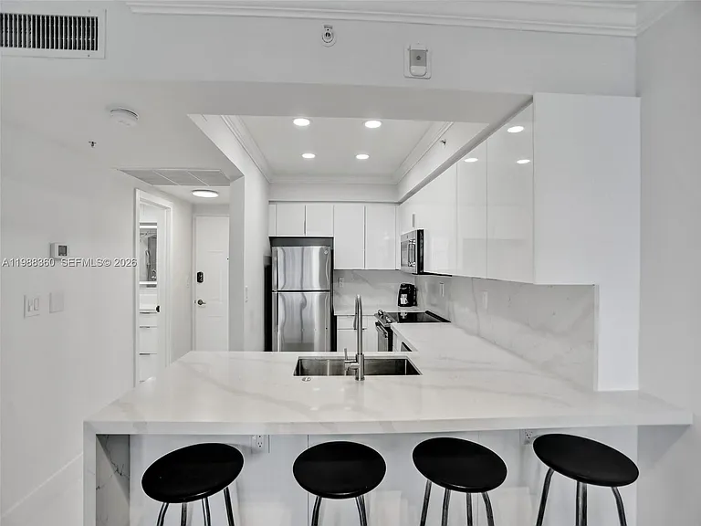2501 S Ocean Dr #934 — Photo 4