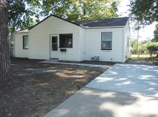 329 S Lamar Ave, Haysville, KS 67060