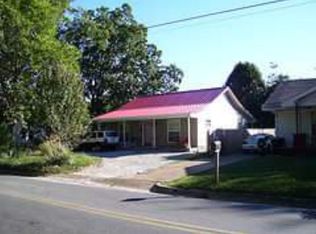 410 Simpson St, Florence, AL 35630