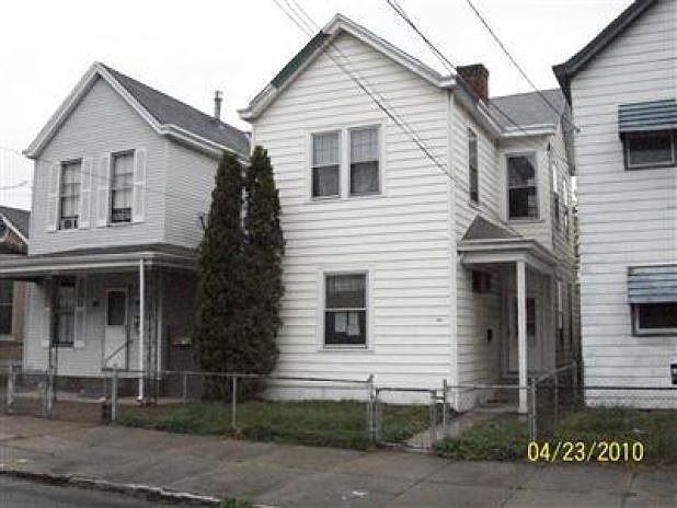 1st image of 1019 5th Ave