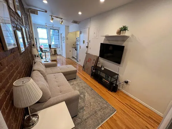 451 West 46th Street image 1 of 12