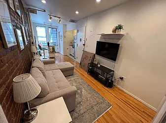 451 West 46th Street, #5E
