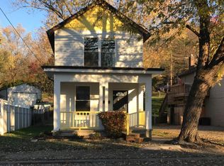 304 N Miami Ave, Cleves, OH 45002