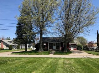 301 32nd St, Vienna, WV 26105