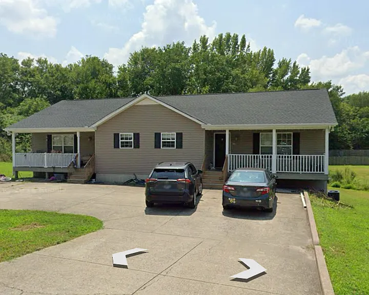106 Dickerson Ct — Photo 1