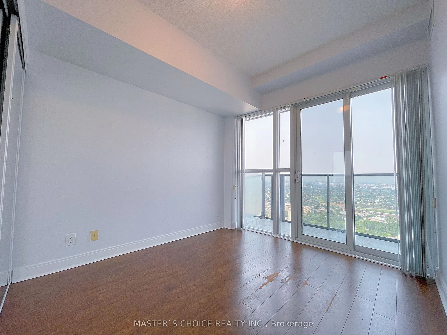 2 bed, $2,800 — Photo 4