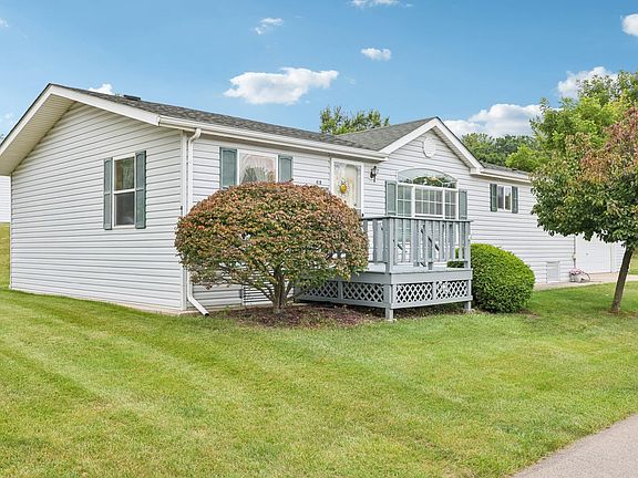 4th image of 418 Harbor Heights Drive