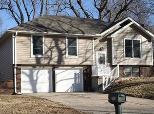 6001 Hauser Dr, Shawnee, KS 66216