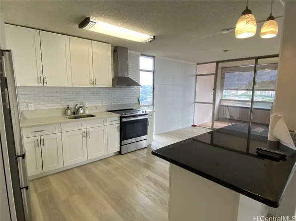 2033 Nuuanu Ave APT 10A, Honolulu, HI 96817