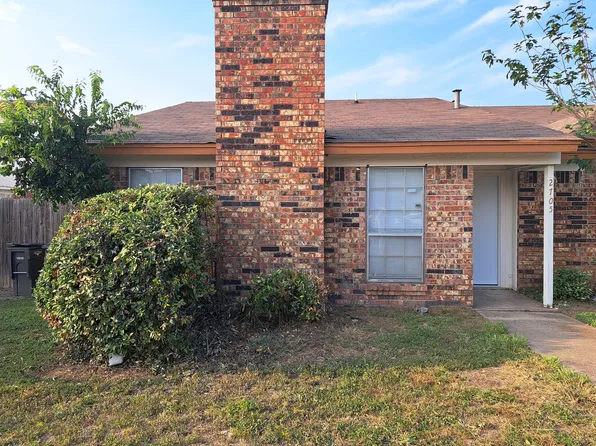2705 Rustic Forest Rd, Fort Worth, TX 76140