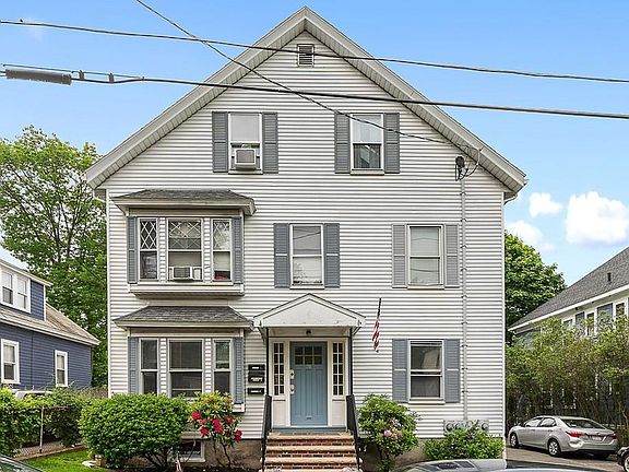 4th image of 24 Wisteria St #1