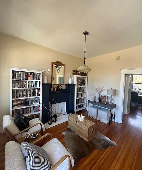 1440 Newton St — Photo 1