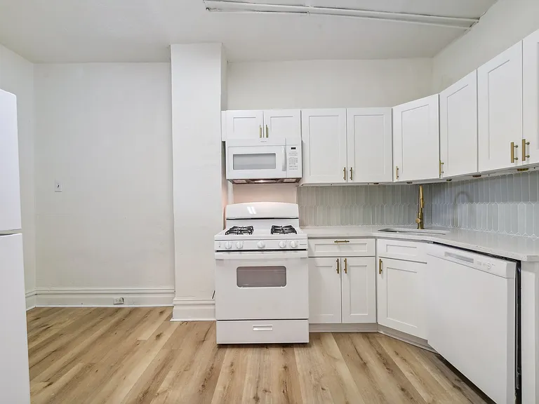 5421 Wellesley Ave #1 — Photo 12