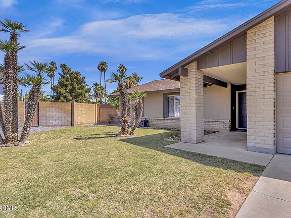 5th image of 1420 E DUNBAR Drive