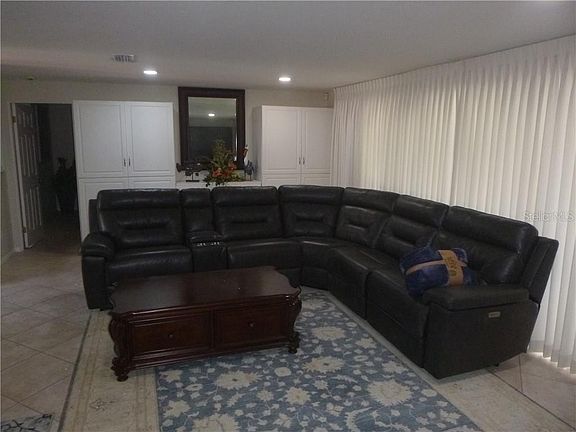 2nd image of 3104 Gulf Gate Dr