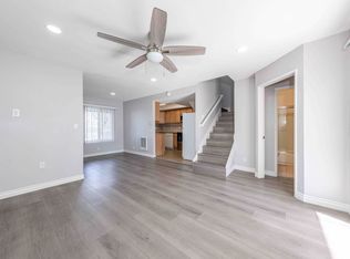 1454 Deauville Pl, Costa Mesa, CA 92626