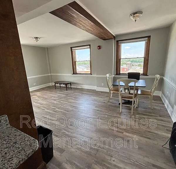 123 N Broad St #603 — Photo 6