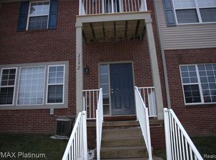 2092 Cloverly Ln, Ann Arbor, MI 48108