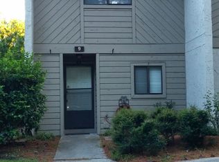 96 Mathews Dr APT 9, Hilton Head Island, SC 29926