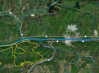 496 River Rd, Sneedville, TN 37869